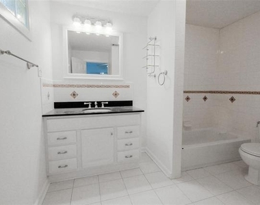 3900 Dexter Avenue - Photo Thumbnail 19