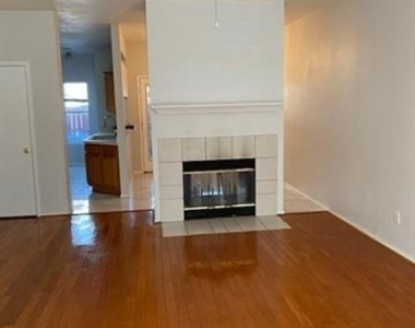 3805 Brandon Park Drive - Photo Thumbnail 3
