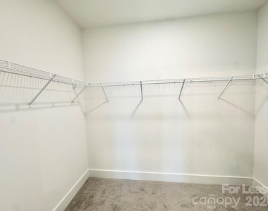 175 W Black Street - Photo Thumbnail 9