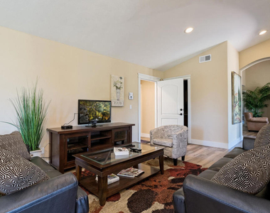 6161 E Los Angeles Avenue - Photo Thumbnail 6