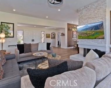 48139 Calle Seranas - Photo Thumbnail 7