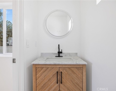 10905 Dalerose - Photo Thumbnail 7