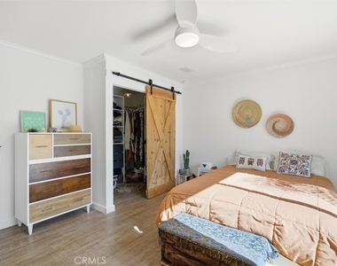6443 Gross Avenue - Photo Thumbnail 14