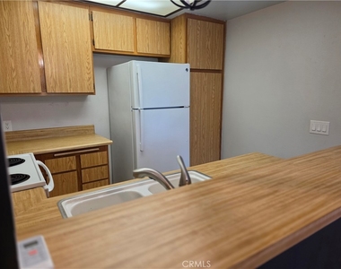 26296 Los Viveros - Photo Thumbnail 7