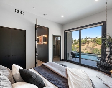 3656 Avenida Del Sol - Photo Thumbnail 33