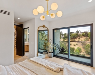 3656 Avenida Del Sol - Photo Thumbnail 22