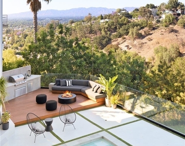 3656 Avenida Del Sol - Photo Thumbnail 2