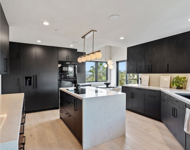3656 Avenida Del Sol - Photo Thumbnail 7