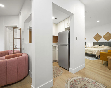 2258 Gloaming Way - Photo Thumbnail 33