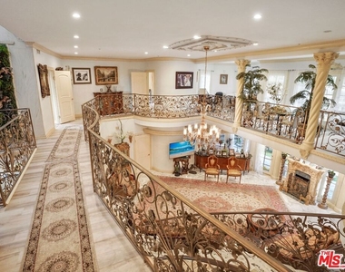 2258 Gloaming Way - Photo Thumbnail 9