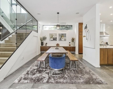 1506 Walnut Avenue - Photo Thumbnail 4