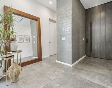 1506 Walnut Avenue - Photo Thumbnail 10