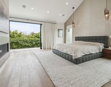 1506 Walnut Avenue - Photo Thumbnail 13