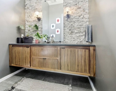 1506 Walnut Avenue - Photo Thumbnail 11
