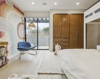 1506 Walnut Avenue - Photo Thumbnail 19