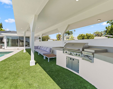 849 Glenmere Way - Photo Thumbnail 31
