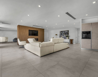 849 Glenmere Way - Photo Thumbnail 5