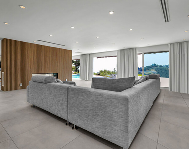 849 Glenmere Way - Photo Thumbnail 16