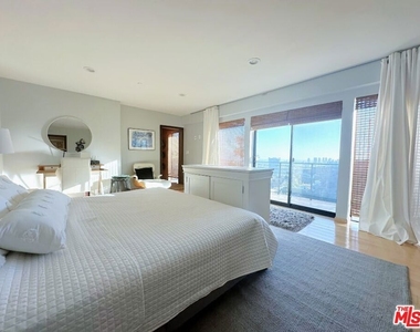 9300 Warbler Way - Photo Thumbnail 17