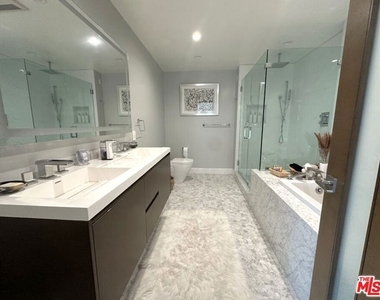 9300 Warbler Way - Photo Thumbnail 19