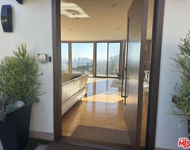 9300 Warbler Way - Photo Thumbnail 35