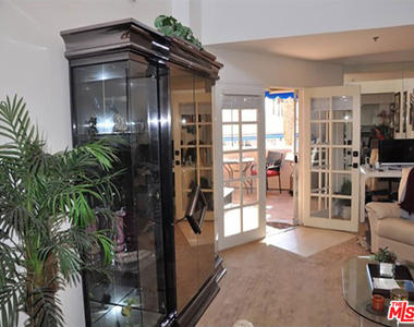 500 E Amado Road - Photo Thumbnail 1