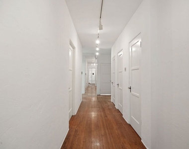 436 S Rexford Drive - Photo Thumbnail 5