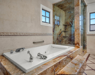 10810 Rochester Avenue - Photo Thumbnail 19