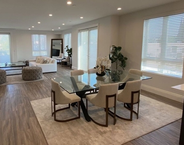 8700 Chalmers Drive - Photo Thumbnail 11