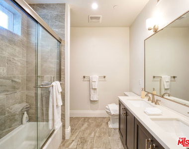 8700 Chalmers Drive - Photo Thumbnail 14