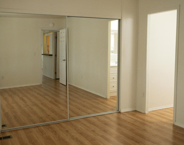 43730 Louisiana Street - Photo Thumbnail 8