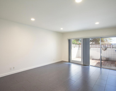 3033 E Verona Road - Photo Thumbnail 13