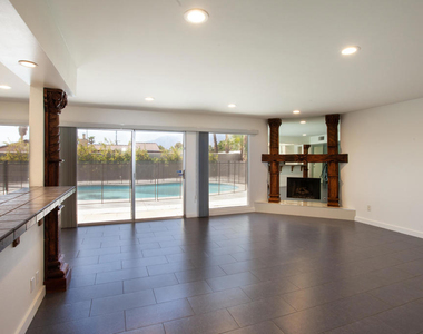 3033 E Verona Road - Photo Thumbnail 3
