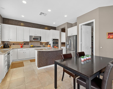 81157 Avenida Sombra - Photo Thumbnail 17