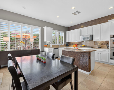 81157 Avenida Sombra - Photo Thumbnail 16