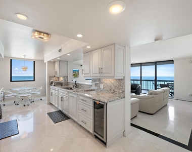 5380 N Ocean Drive - Photo Thumbnail 4