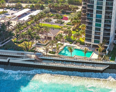 5380 N Ocean Drive - Photo Thumbnail 33