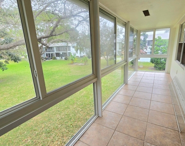 184 Tilford I - Photo Thumbnail 8