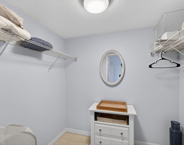 2950 Se Ocean Blvd Boulevard - Photo Thumbnail 18