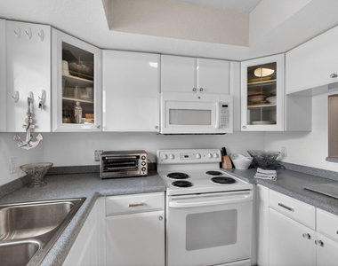 2950 Se Ocean Blvd Boulevard - Photo Thumbnail 13