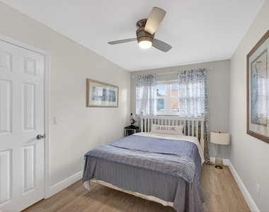 2950 Se Ocean Blvd Boulevard - Photo Thumbnail 16