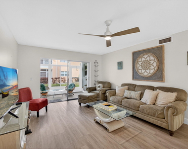 2950 Se Ocean Blvd Boulevard - Photo Thumbnail 6