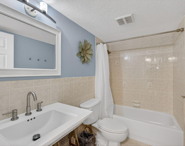 2950 Se Ocean Blvd Boulevard - Photo Thumbnail 19