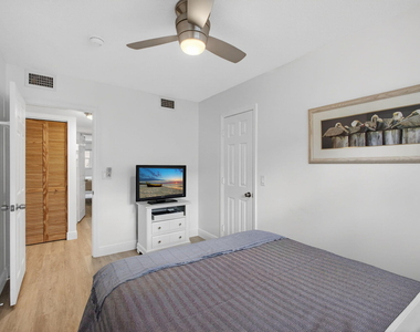 2950 Se Ocean Blvd Boulevard - Photo Thumbnail 17