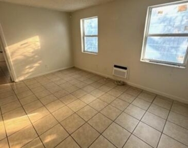 20682 Nw 38th Avenue - Photo Thumbnail 6
