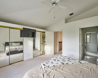 5121 Sabal Gardens Lane - Photo Thumbnail 5