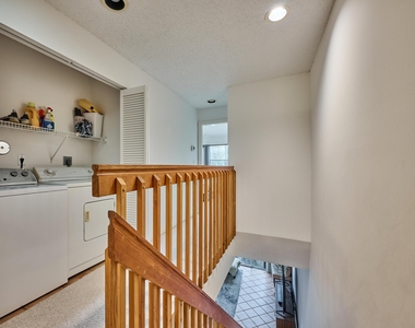 5121 Sabal Gardens Lane - Photo Thumbnail 8