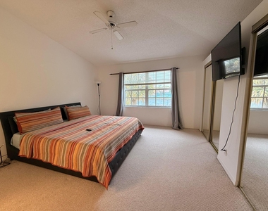 5121 Sabal Gardens Lane - Photo Thumbnail 23