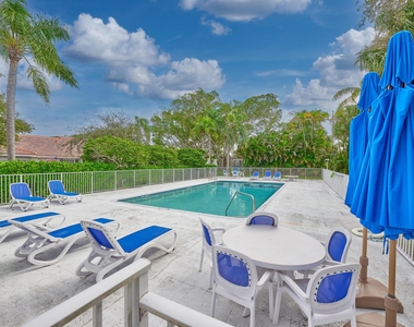 5121 Sabal Gardens Lane - Photo Thumbnail 12