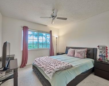 5121 Sabal Gardens Lane - Photo Thumbnail 22